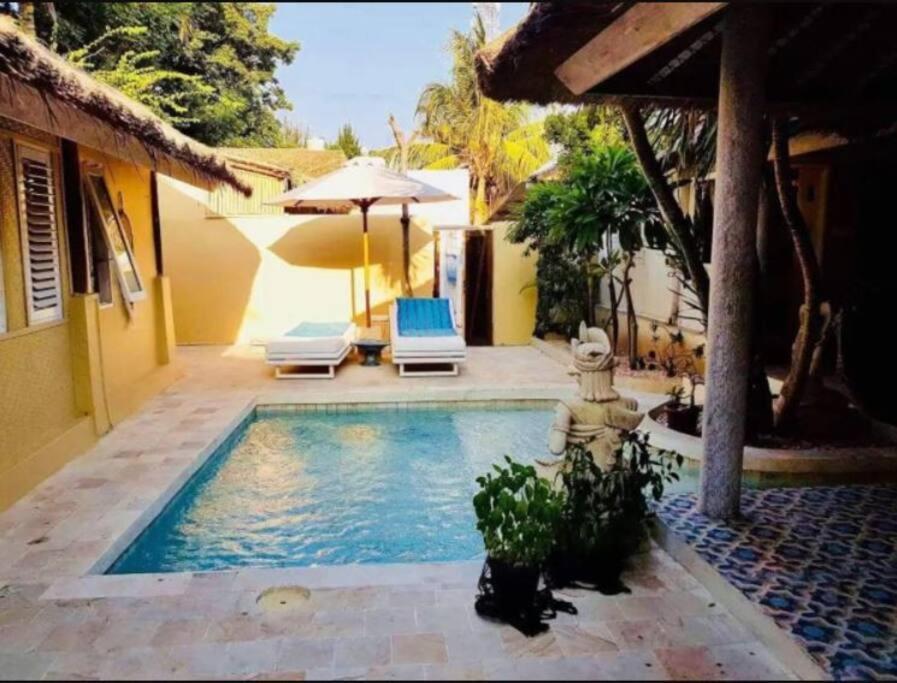 Villa Sentosa, Cheerful 3-Bedroom Villa With Pool Gili Trawangan Exterior foto
