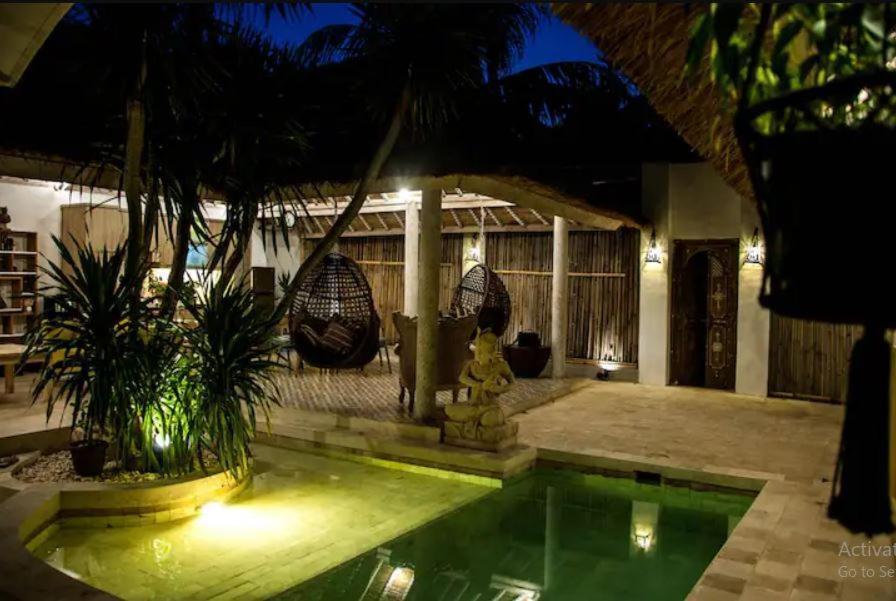 Villa Sentosa, Cheerful 3-Bedroom Villa With Pool Gili Trawangan Exterior foto
